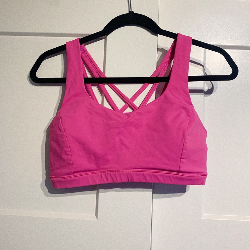 Lululemon pink sports bra